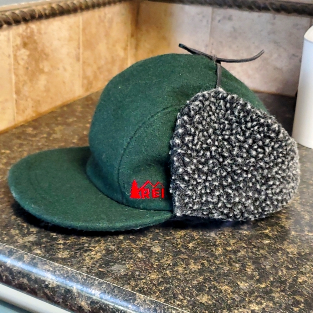 RARE Vintage REI Wool Billed Trapper Hat